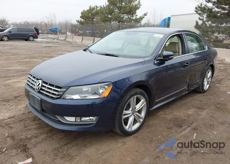2012 Volkswagen Passat 2.0L Tdi Sel Premium z USA, uszkodzony, nr VIN 1VWCN7A36CC055603